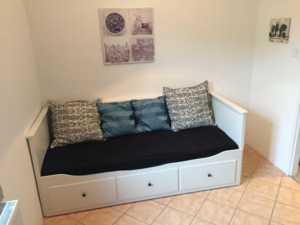 Ferienwohnung Apartman Papousek Znojmo Exterior foto